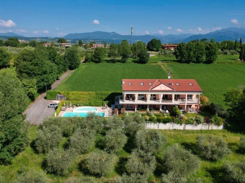 Residence Il Fiore Del Garda Manerba del Garda Kültér fotó