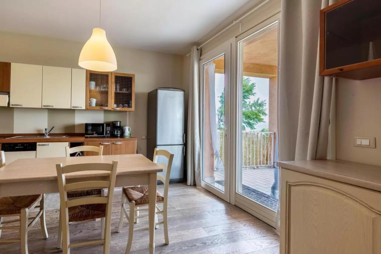 Residence Il Fiore Del Garda Manerba del Garda Kültér fotó
