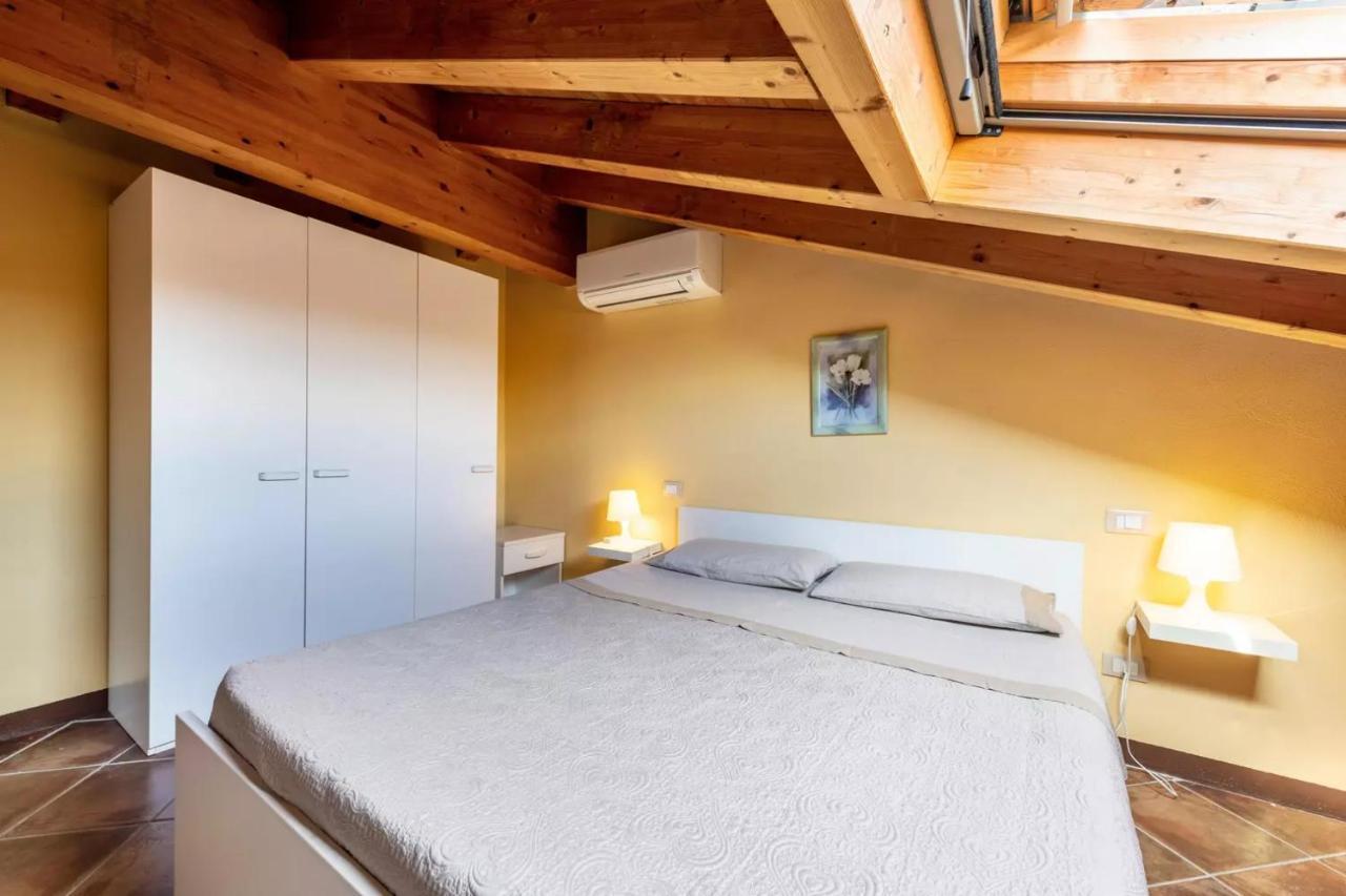 Residence Il Fiore Del Garda Manerba del Garda Kültér fotó