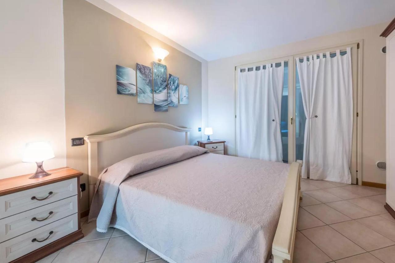 Residence Il Fiore Del Garda Manerba del Garda Kültér fotó