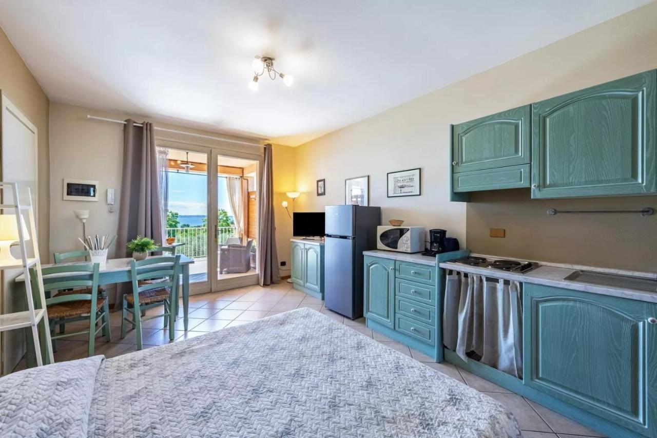 Residence Il Fiore Del Garda Manerba del Garda Kültér fotó
