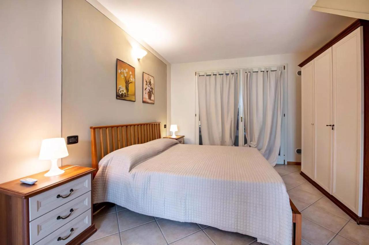 Residence Il Fiore Del Garda Manerba del Garda Kültér fotó