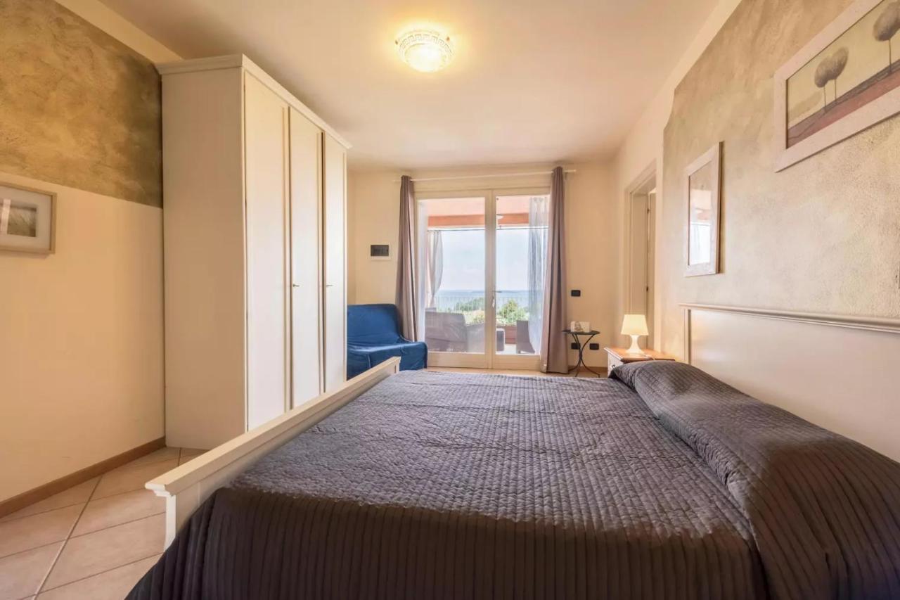 Residence Il Fiore Del Garda Manerba del Garda Kültér fotó