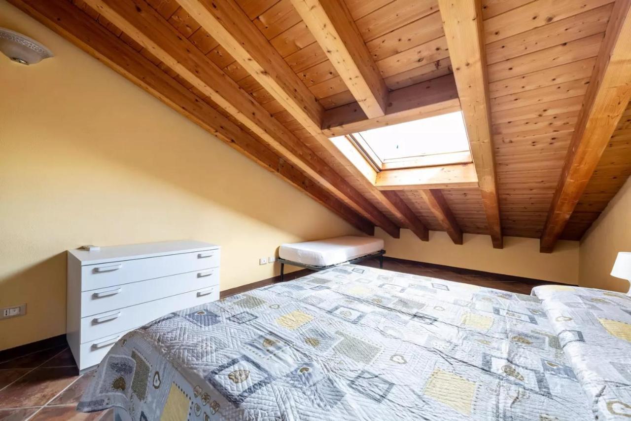 Residence Il Fiore Del Garda Manerba del Garda Kültér fotó