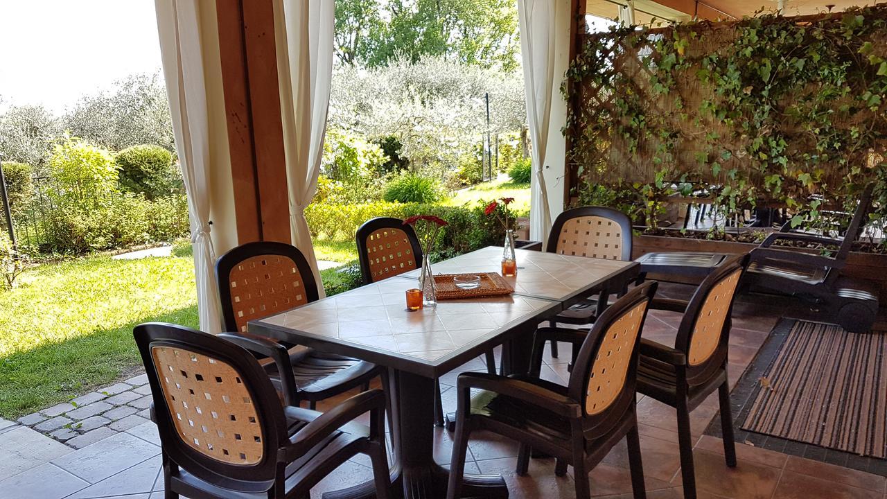 Residence Il Fiore Del Garda Manerba del Garda Kültér fotó